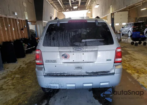 2011 Ford Escape Limited z USA, uszkodzony, nr VIN 1FMCU9EG2BKB34717